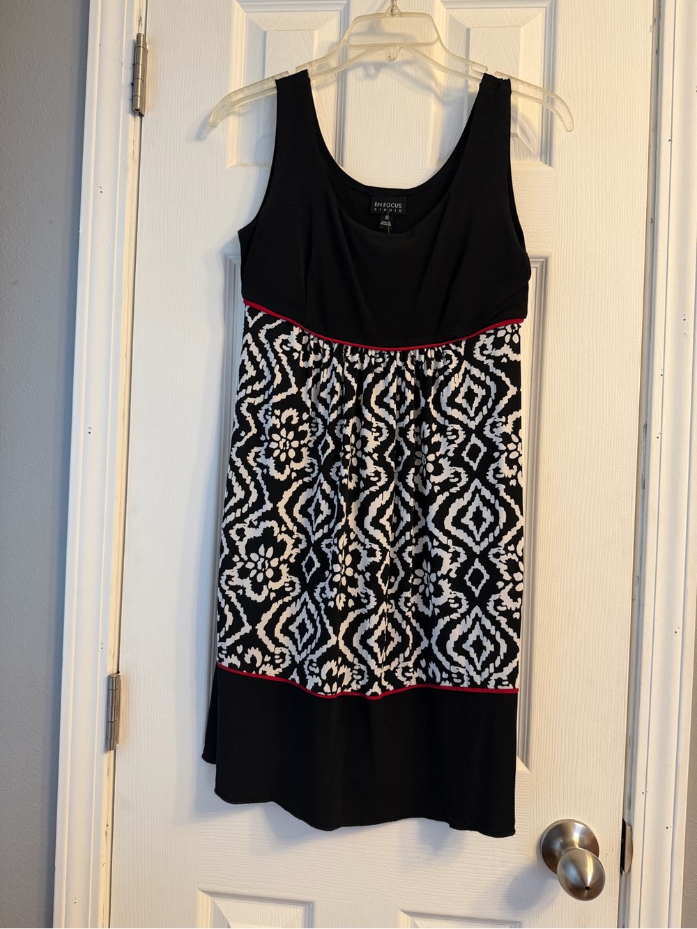 Enfocus Studio Black, White & Red Sleeveless Patterned Dress